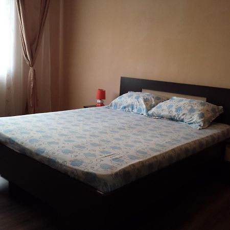 Central City Apartment Călimăneşti Dış mekan fotoğraf